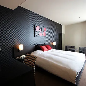 Strix 4* Tokyo